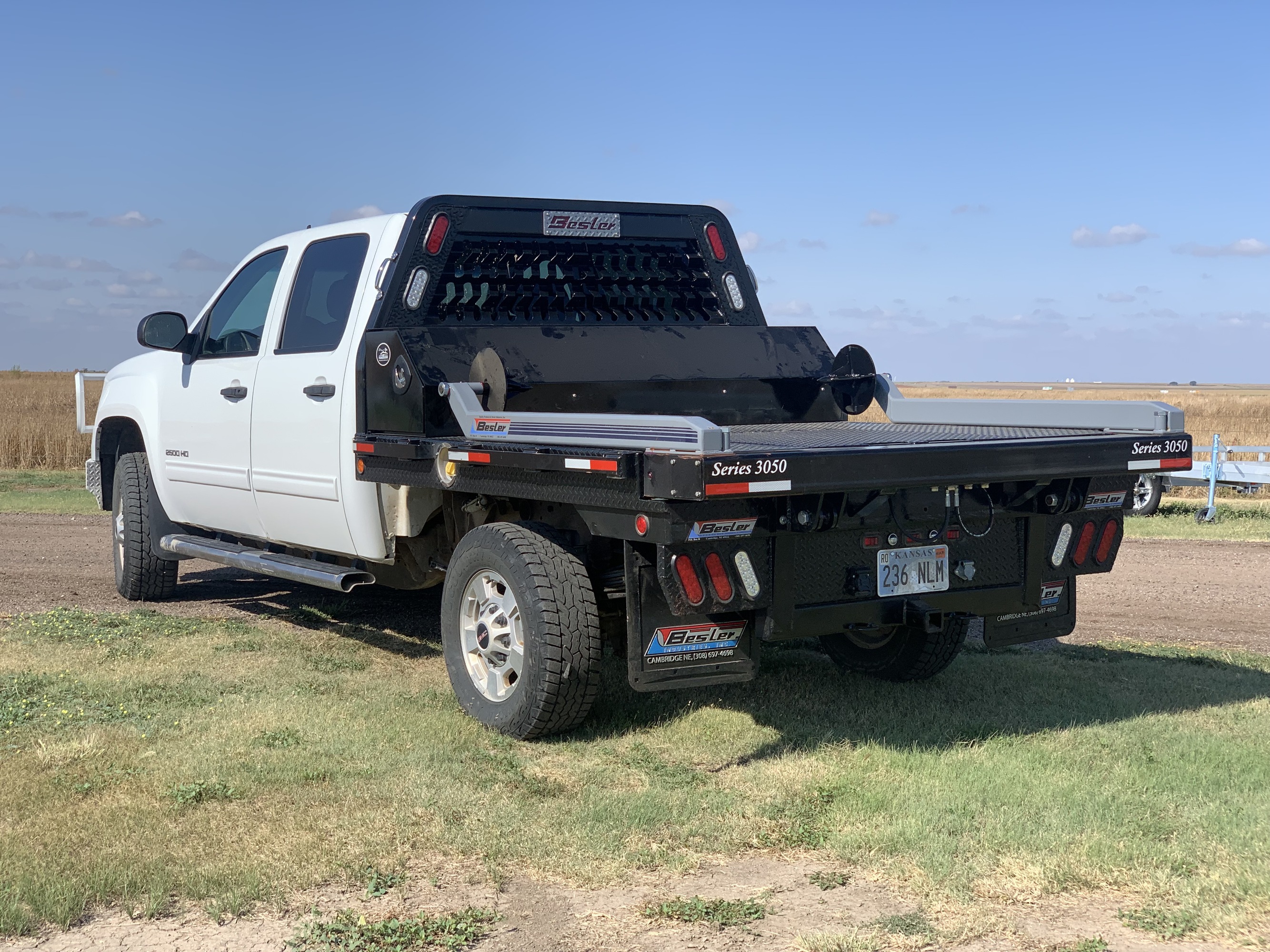 Besler Bale Bed Better Built Trailers Grainfield Kansas